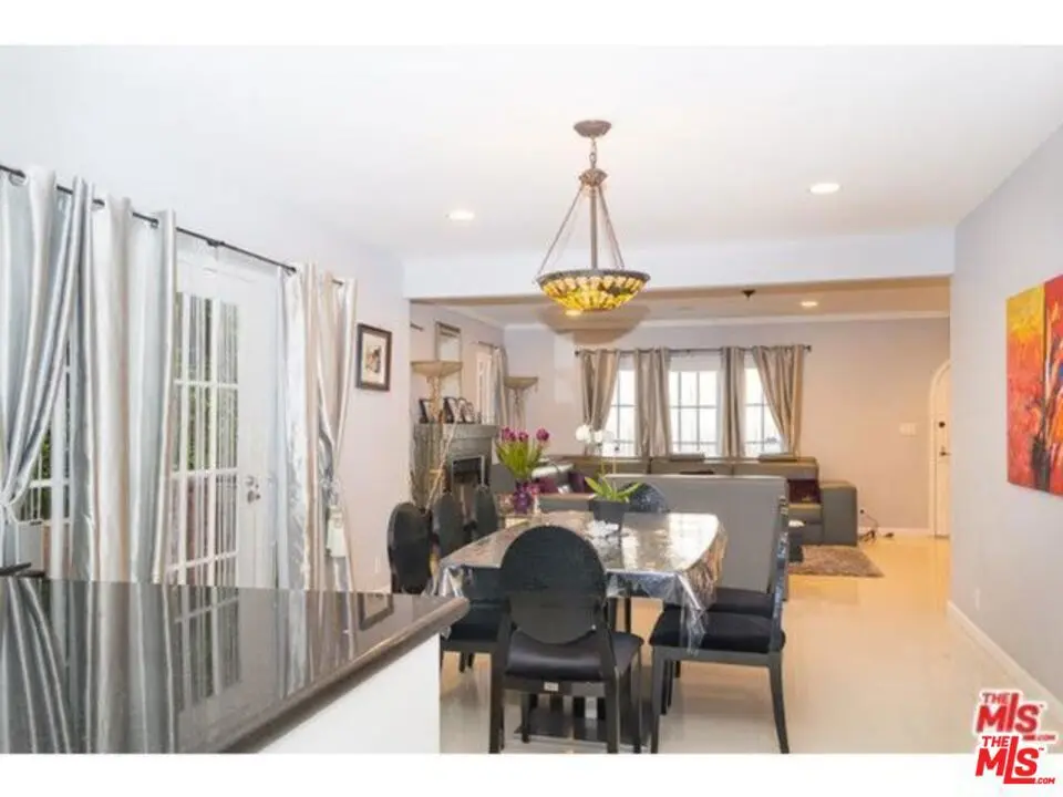Residential Income for sale at 137 S Rexford Drive, Beverly Hills, CA featuring 8 beds and 7 baths