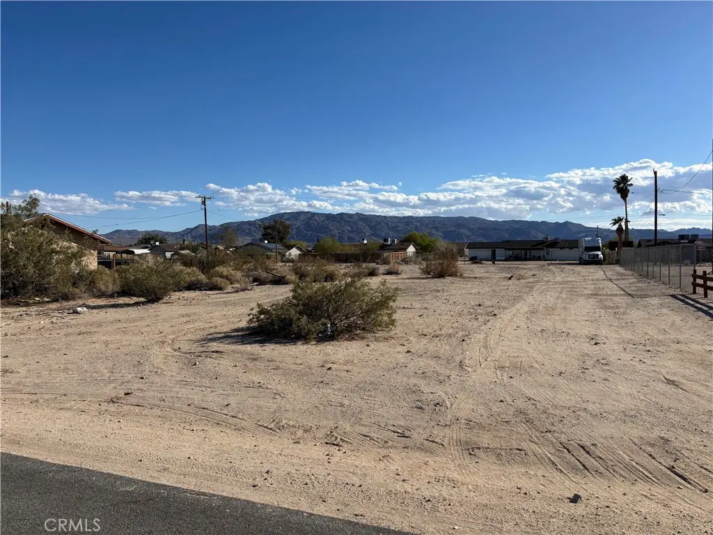 1 Flying H Road, 29 Palms, CA — listing photo 1