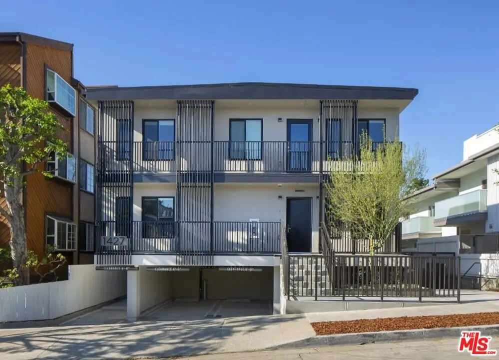 Residential Income for sale at 1427 Barry Avenue, Los Angeles, CA featuring 29 beds and 29 baths