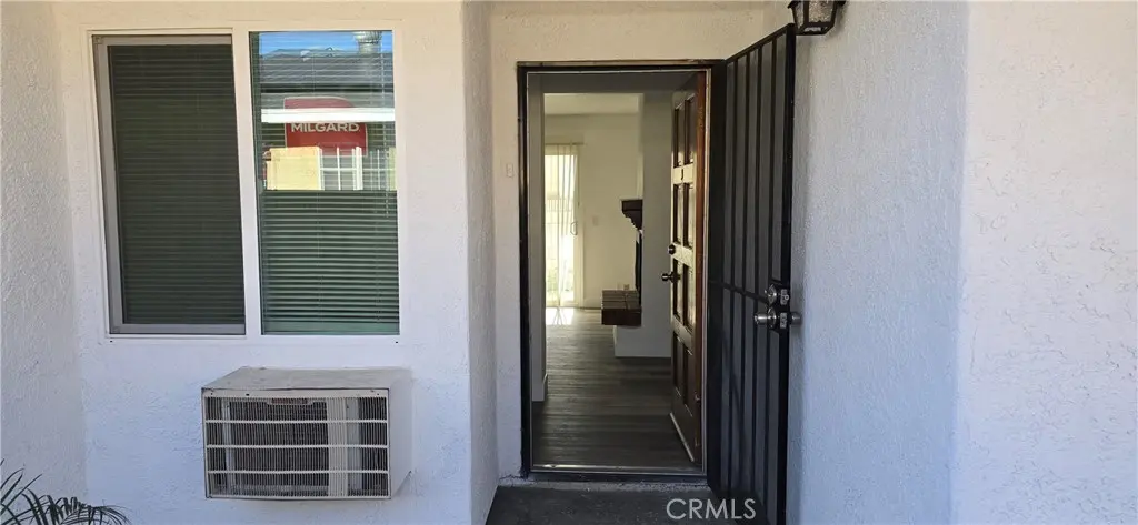Residential Lease for rent at 840 S Anaheim Boulevard B, Anaheim, Orange County, CA featuring 2 beds and 1 bath