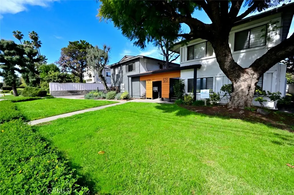 Apartment for sale at 521 523 E Live Oak Avenue, Arcadia, CA