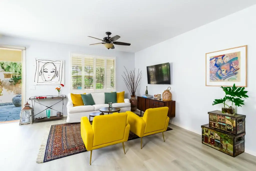 Residential Lease for rent at 81098 Avenida Vidrio, Indio, Riverside County, CA featuring 2 beds and 2 baths