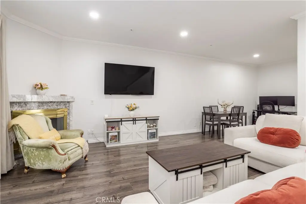 18347 Saticoy Street 35, Reseda, CA — listing photo 1