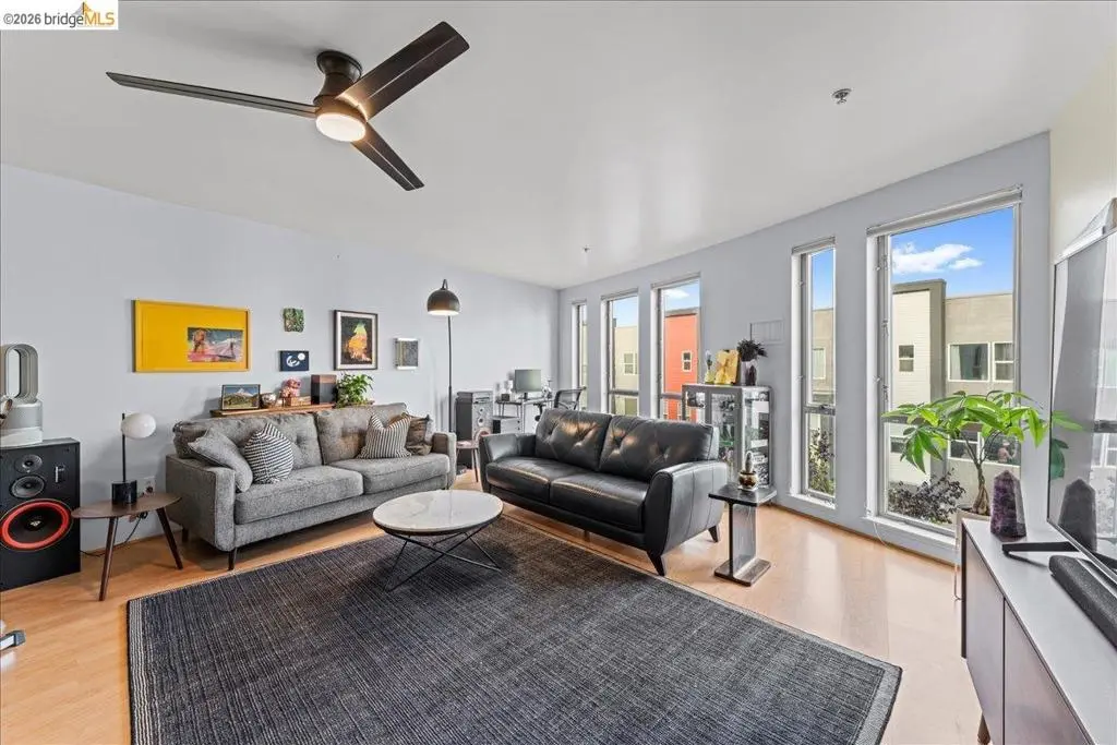 Condominium for sale at 1201 Pine St 354, Oakland, CA featuring 1 bed and 1 bath