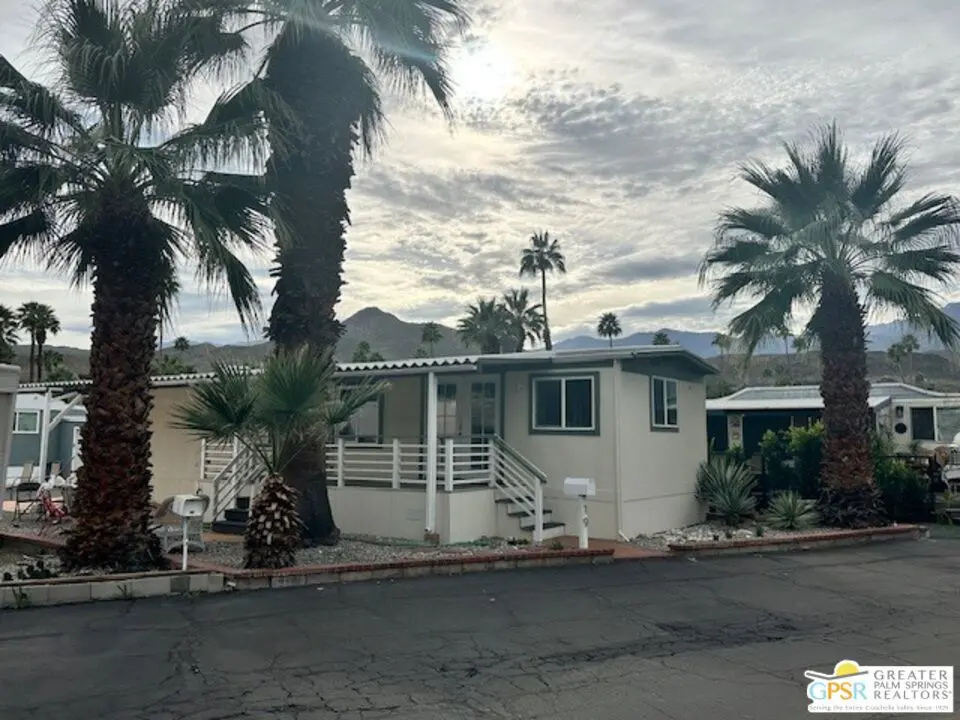 Manufactured In Park for sale at 19 Garfield Drive, Cathedral City, CA featuring 2 beds and 1 bath