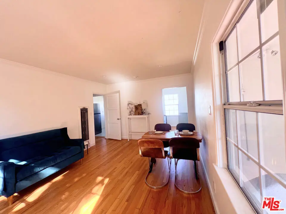 Apartment for rent at 2333 S Garth Avenue, Los Angeles, CA featuring 2 beds and 1 bath