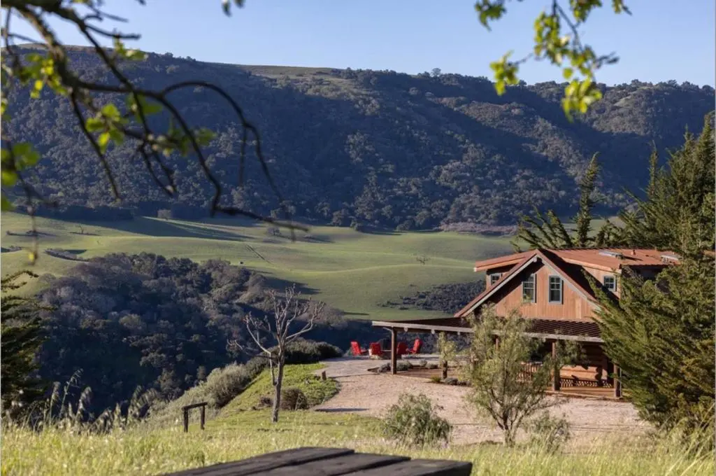 Single Family Residence for sale at 28000 Underwood Road, Salinas, CA featuring 3 beds and 2 baths