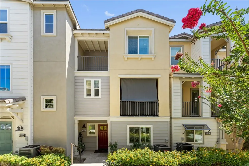 843 Sunburst Way, Pomona, CA — listing photo 1