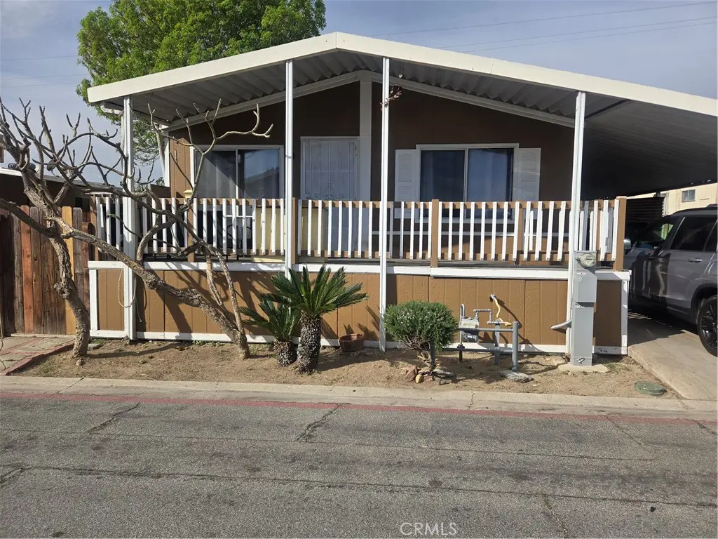 17225 Valley 9W, Fontana, CA — listing photo 1