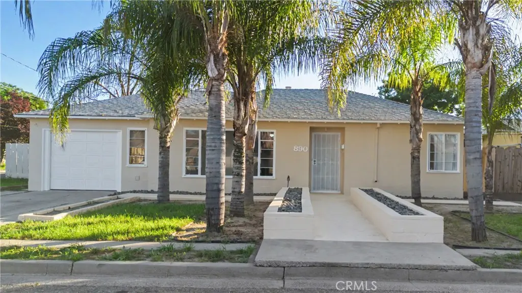 890 Barney, Merced, CA — listing photo 1