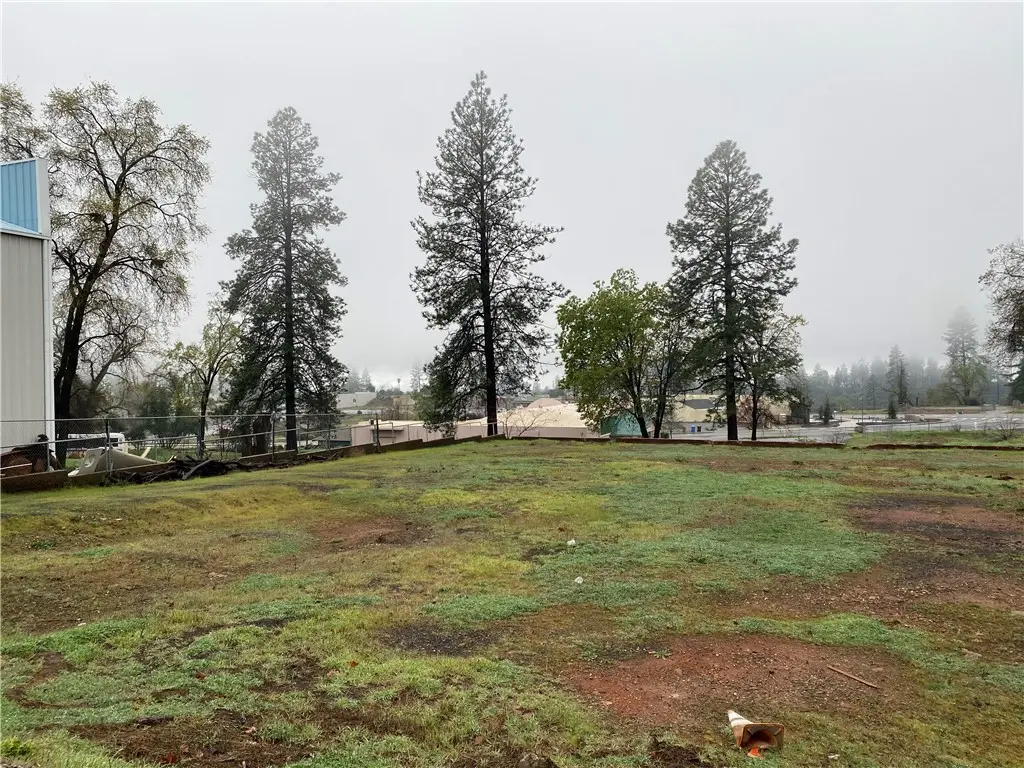5655 Almond, Paradise, CA — listing photo 1