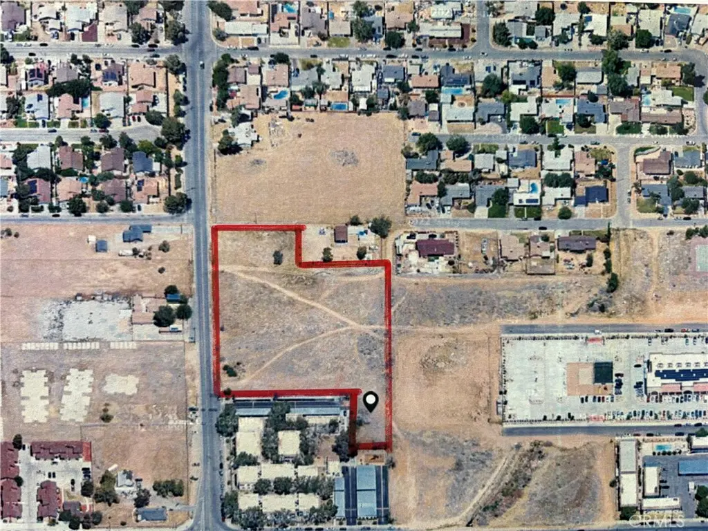 15 TH St Avenue E, Palmdale, CA — listing photo 1
