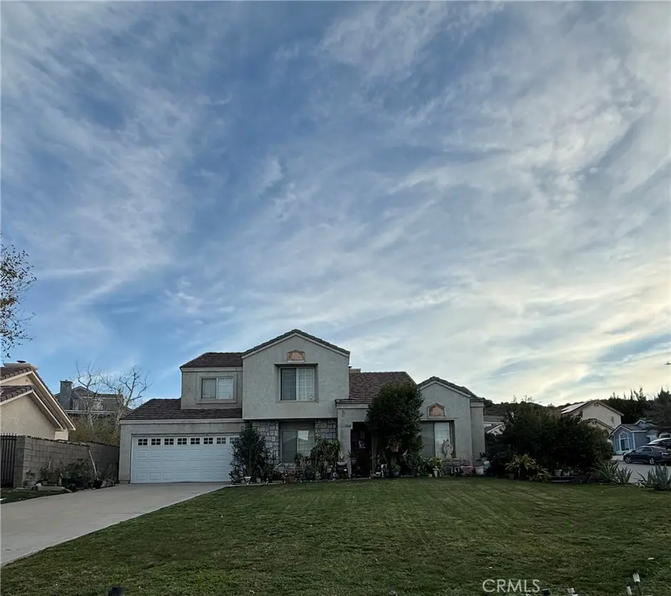 1328 Leopard Court, Palmdale, CA — listing photo 1