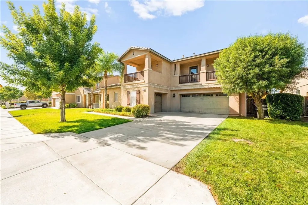 Single Family Residence for sale at 1721 Caseros, San Jacinto, CA featuring 5 beds and 4 baths