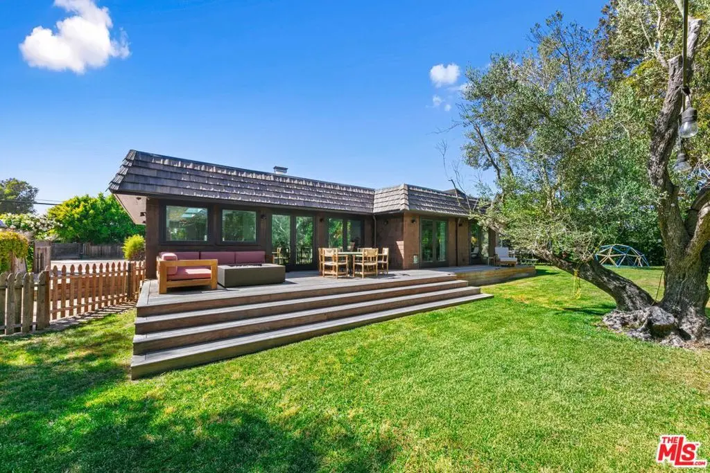 Residential Lease for rent at 7038 Dume Drive, Malibu, Los Angeles County, CA featuring 4 beds and 4 baths