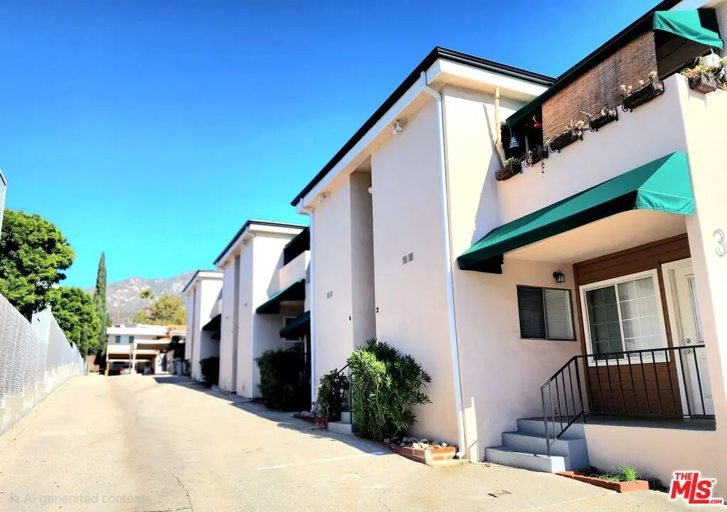 3055 Foothill Boulevard 9, La Crescenta, CA — listing photo 1
