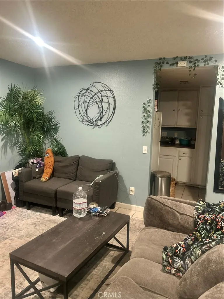 8998 Mango H, Fontana, CA — listing photo 1
