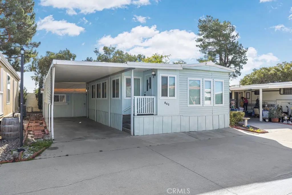 Manufactured On Land for sale at 842 Acorn, San Jacinto, CA featuring 2 beds and 2 baths