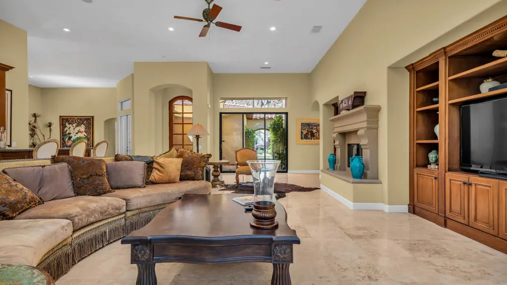 Residential Lease for rent at 46710 Bradshaw, La Quinta, Riverside County, CA featuring 4 beds and 4 baths