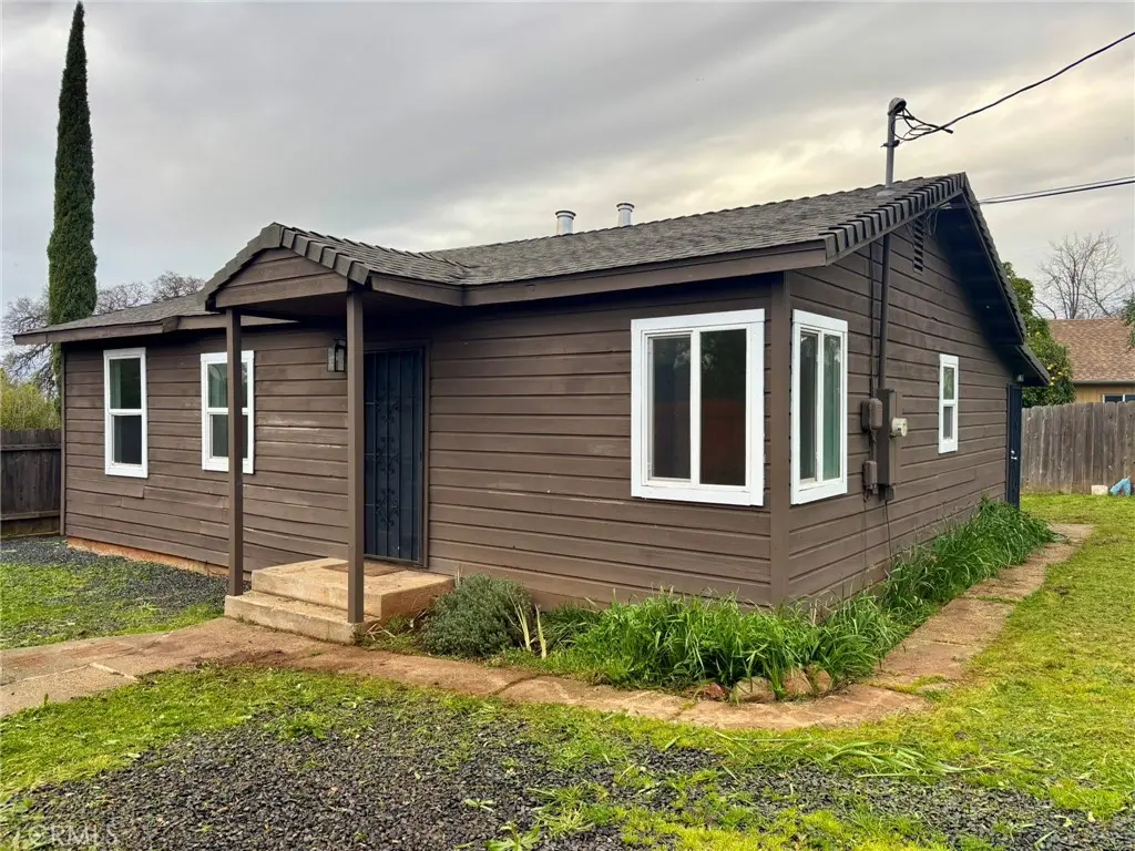 12 Ellis, Oroville, CA — listing photo 1
