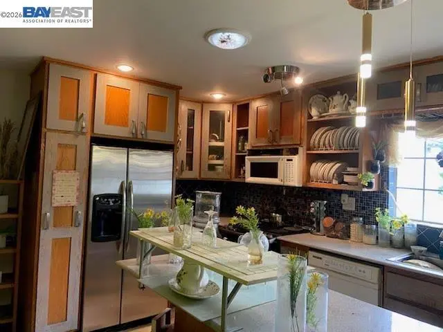 Single Family Residence for sale at 847 W 81St St, Los Angeles, CA featuring 7 beds and 3 baths