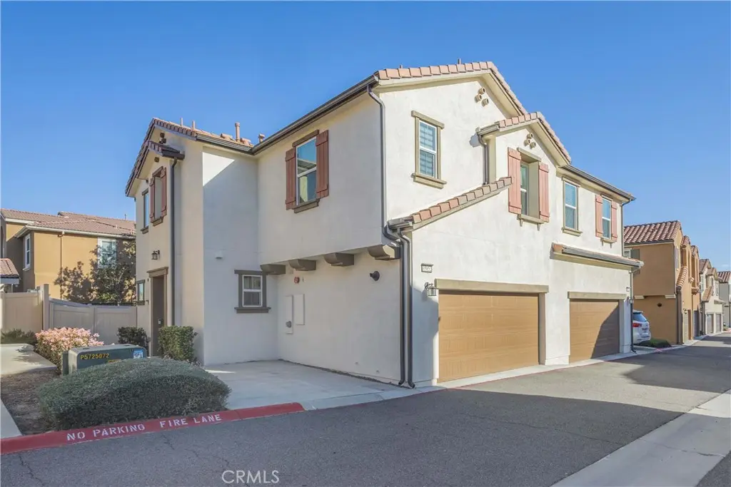 Condominium for sale at 35852 Neala, Murrieta, CA featuring 3 beds and 3 baths