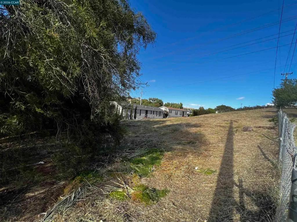 332 Home Acres Ave, Vallejo, CA — listing photo 1