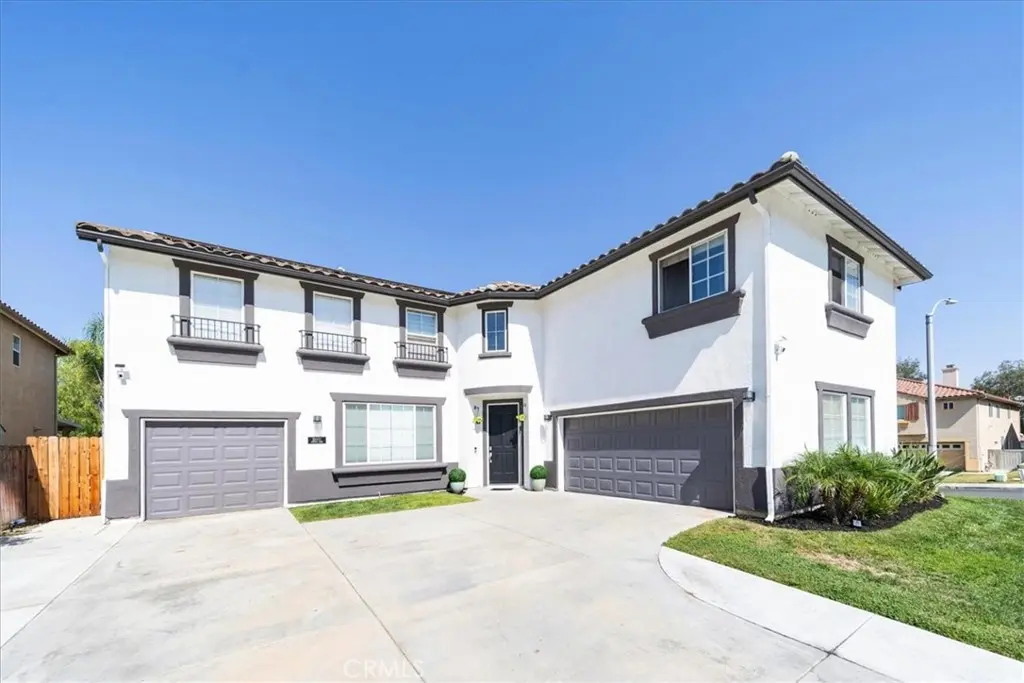 Single Family Residence for sale at 25933 Schafer, Murrieta, CA featuring 7 beds and 4 baths