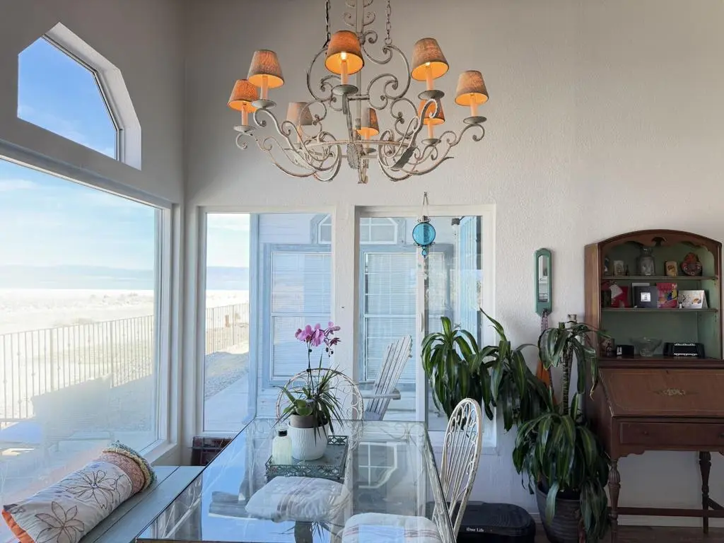 2385 Oahu Lane, Thermal, CA — listing photo 1