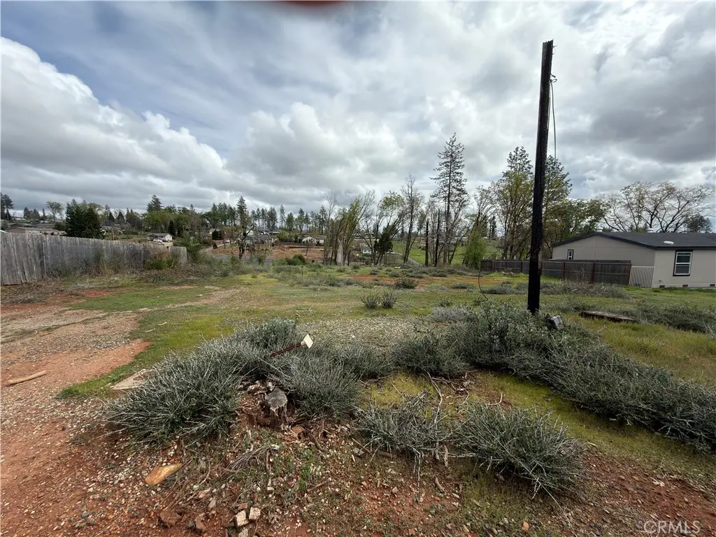 5684 Clara Lane, Paradise, CA — listing photo 1