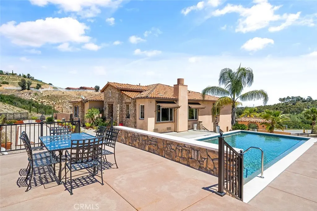 Single Family Residence for sale at 36505 Calle De Lobo, Murrieta, CA featuring 4 beds and 5 baths