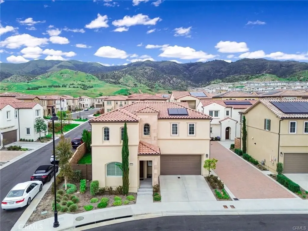 20831 W Acorn, Porter Ranch, CA — listing photo 1