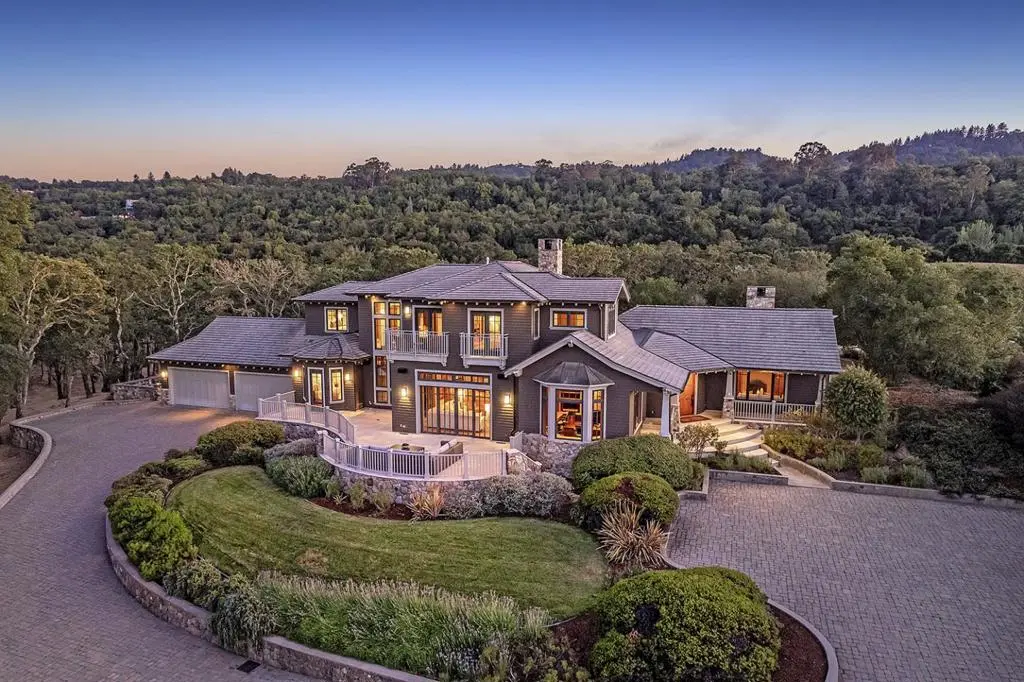 Single Family Residence for sale at 1 Redberry, Portola Valley, CA featuring 5 beds and 8 baths