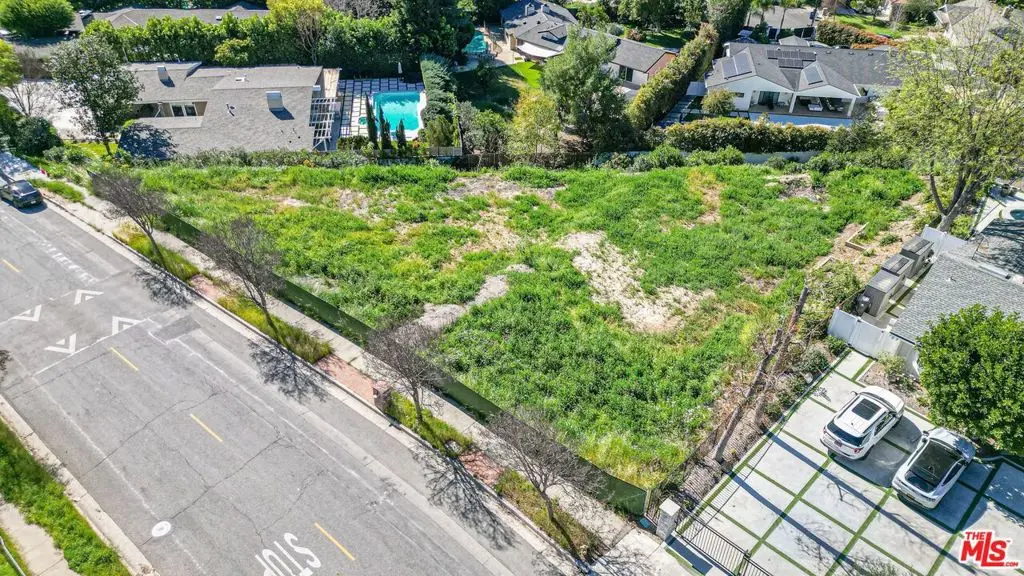 20331 Wells Drive, Woodland Hills, CA — listing photo 1