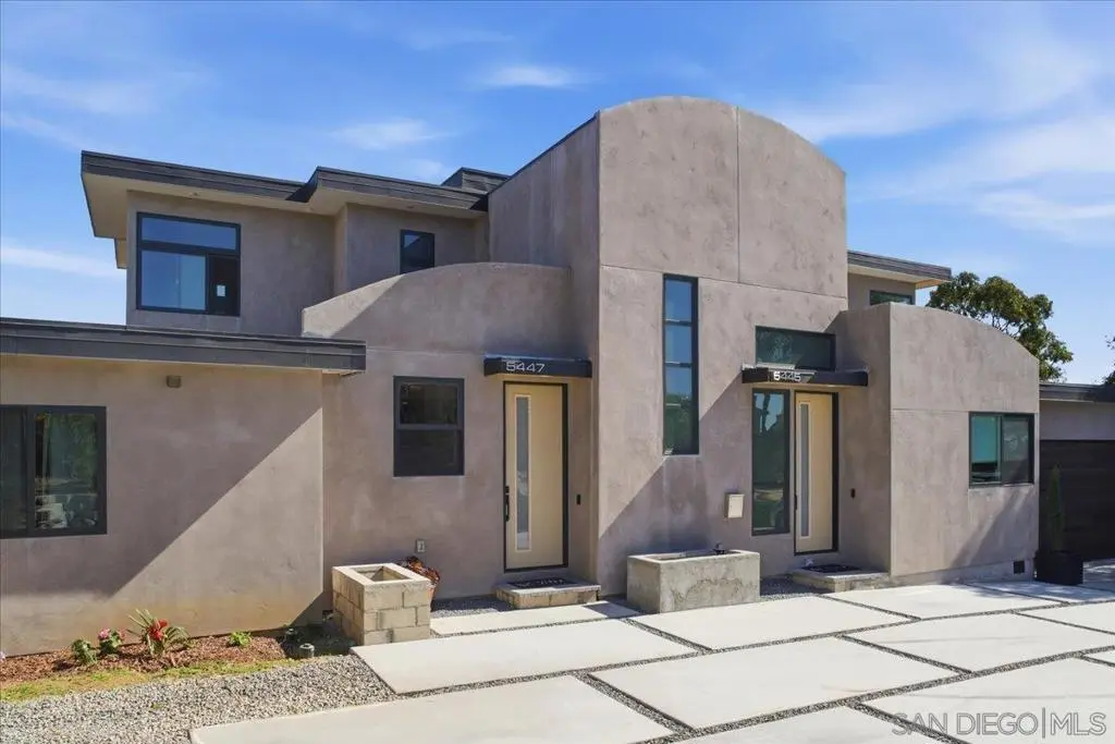 Single Family Residence for rent at 5447 Soledad Rd, La Jolla, CA featuring 2 beds and 1 bath