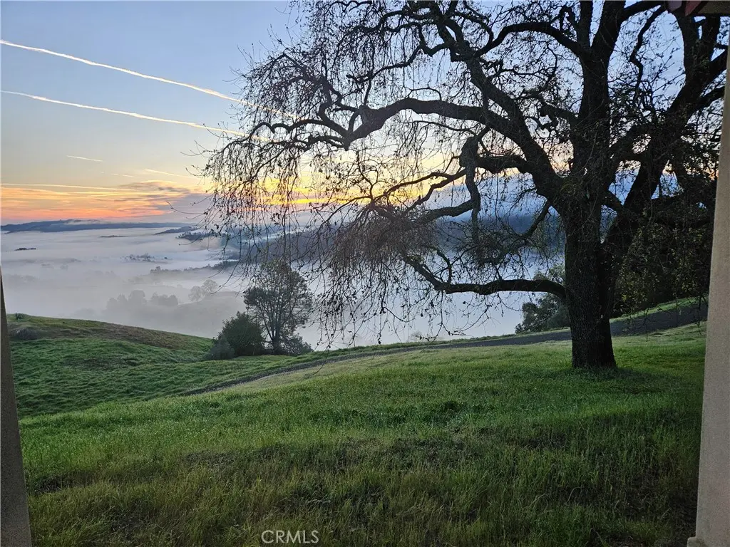1115 Cypress Mountain Drive, Paso Robles, CA — listing photo 1