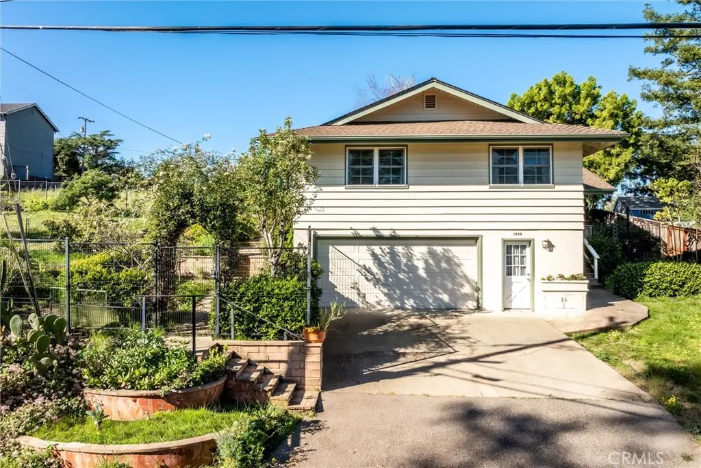 1909 Pineridge, Cambria, CA — listing photo 1