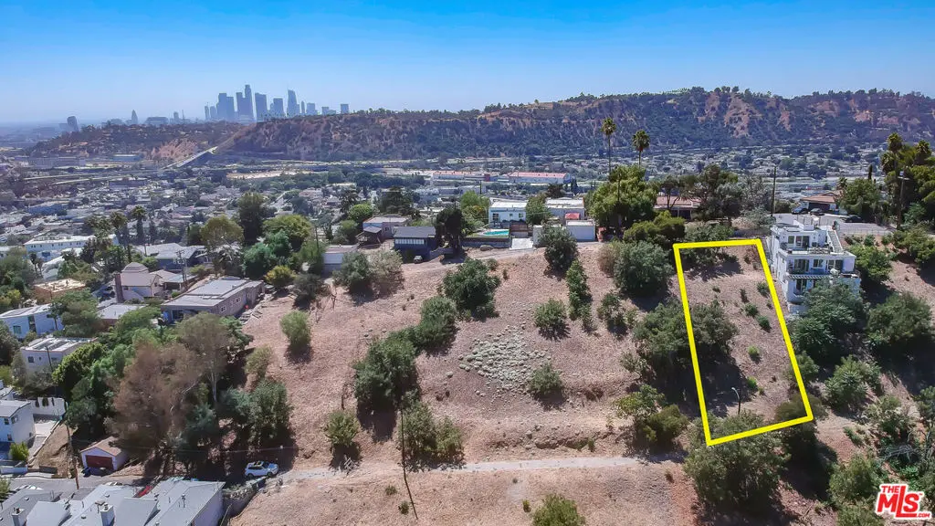 512 W. Beech Street, Los Angeles, CA — listing photo 1