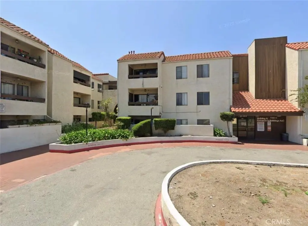 700 W 3rd 314, Santa Ana, CA — listing photo 1