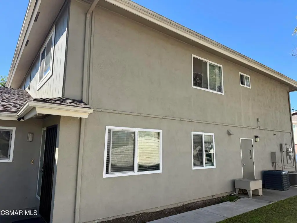 676 Avenida Del Platino, Newbury Park, CA — listing photo 1