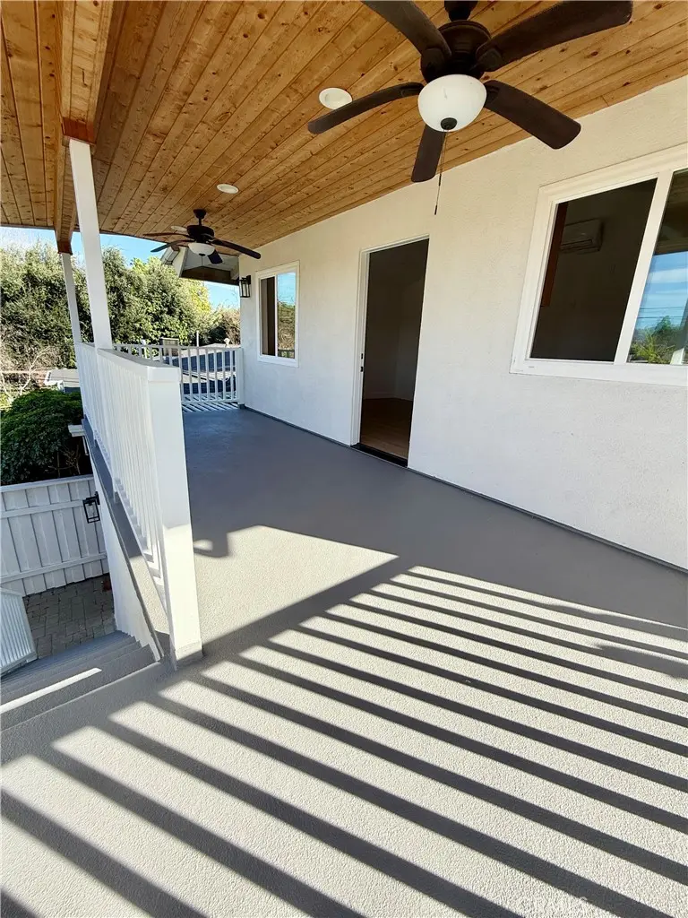 20407 Strathern 20411, Winnetka, CA — listing photo 1