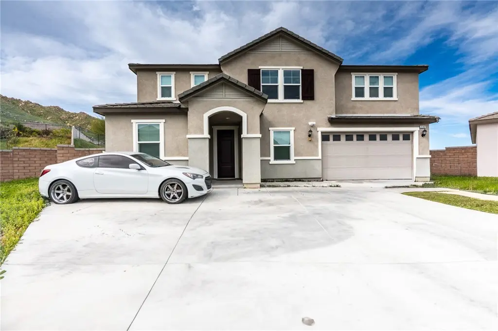Single Family Residence for sale at 21147 Broken Stone Court, Riverside, CA featuring 5 beds and 4 baths