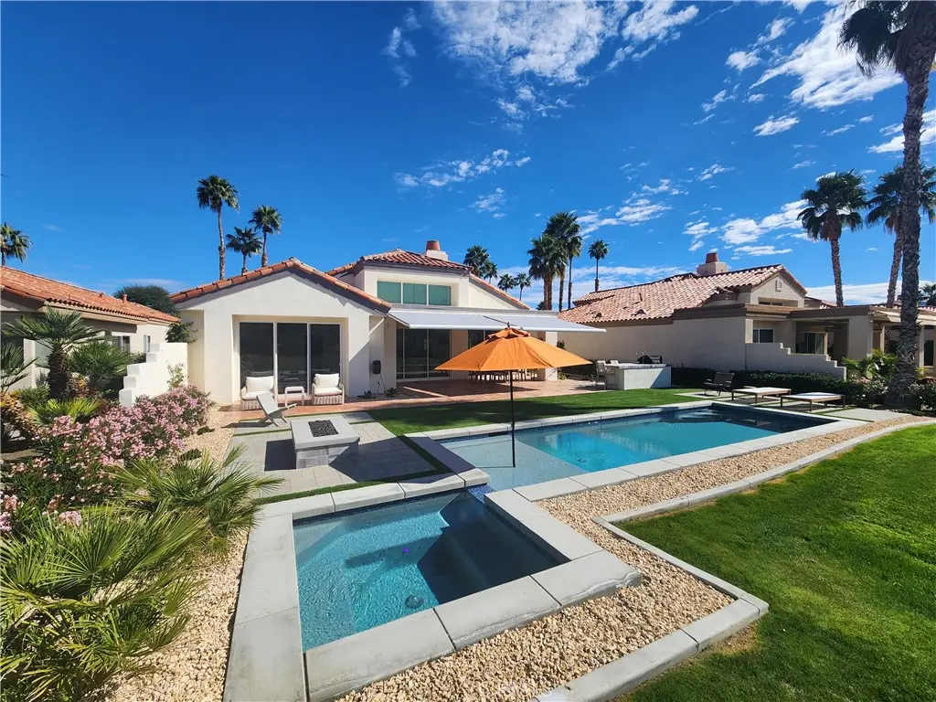 Residential Lease for rent at 56989 Merion, La Quinta, Riverside County, CA featuring 3 beds and 4 baths