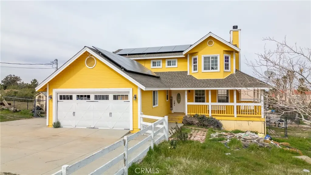 957 Sierra Hills Lane, Palmdale, CA — listing photo 1