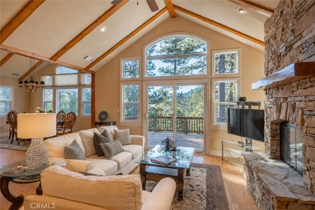 173 Grizzly Road, Lake Arrowhead, CA — listing photo 1