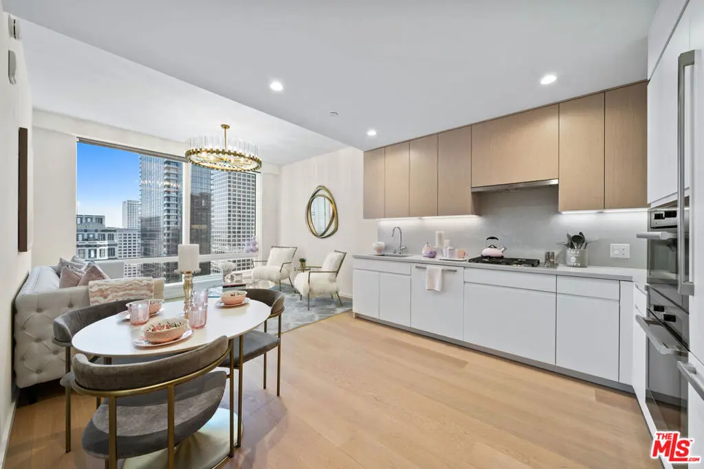 Condominium for sale at 877 Francisco Street 2305, Los Angeles, CA featuring 1 bed and 1 bath