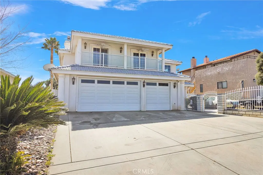 Single Family Residence for sale at 17715 Vista Point, Victorville, CA featuring 4 beds and 3 baths