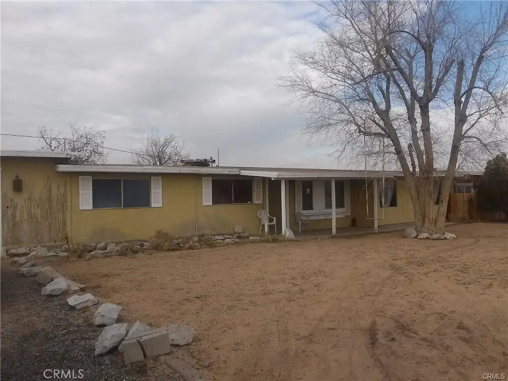 21281 Park, Hinkley, CA — listing photo 1