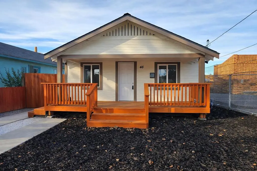 Single Family Residence for sale at 46 South Street, Hollister, CA featuring 2 beds and 1 bath