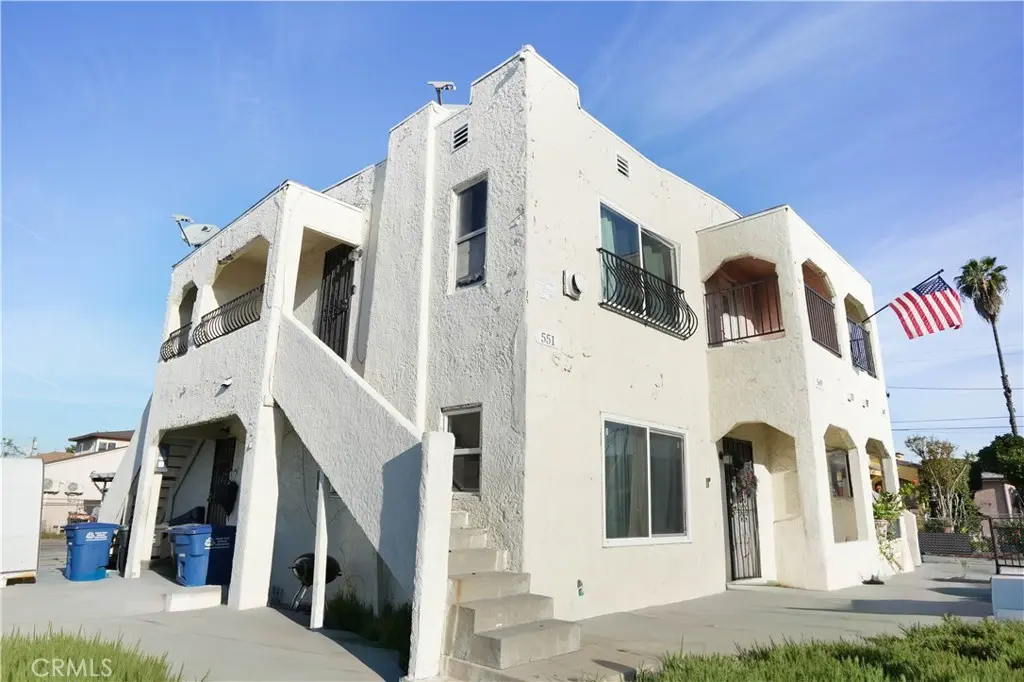 Apartment for sale at 545 Eastmont Avenue, Los Angeles, CA